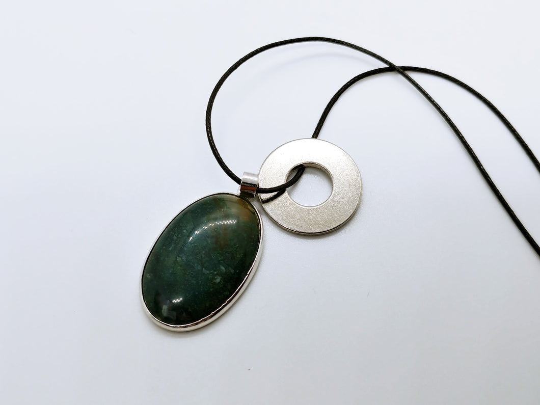 Necklace with Stone Green Moss Agate Pendant